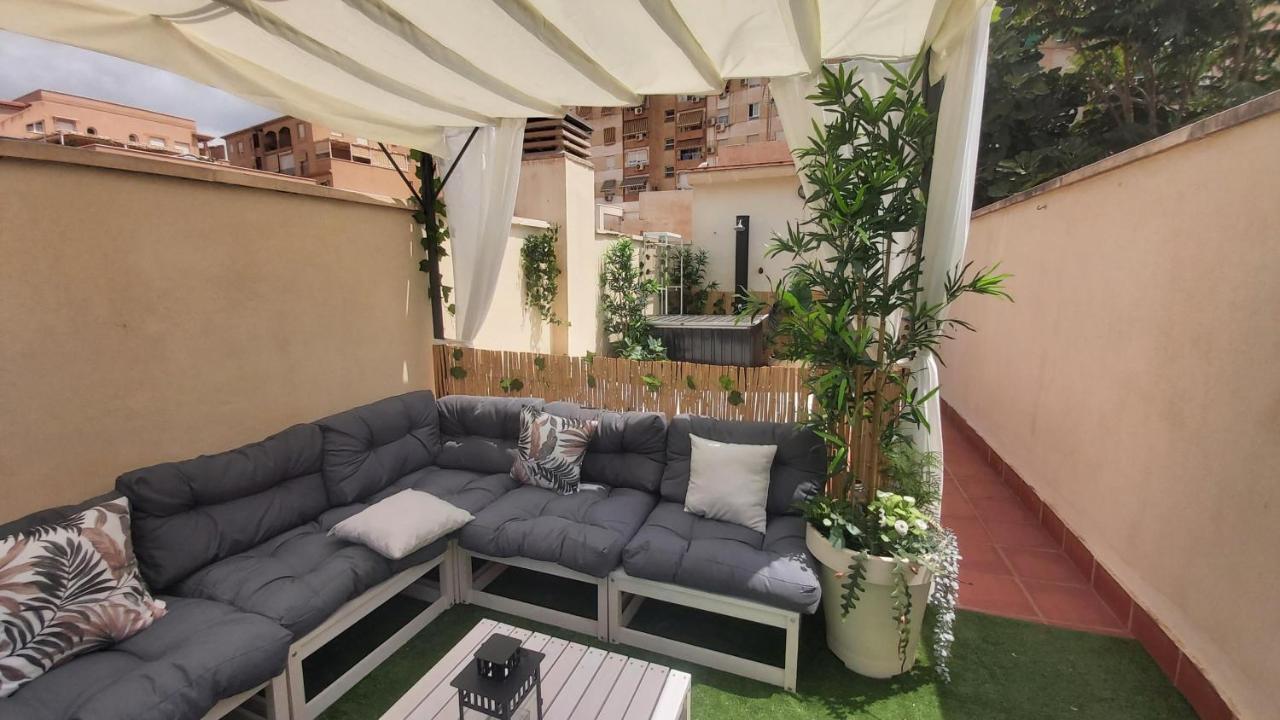 Del Parque Flats Atico Capuchinos Appartamento Málaga Esterno foto