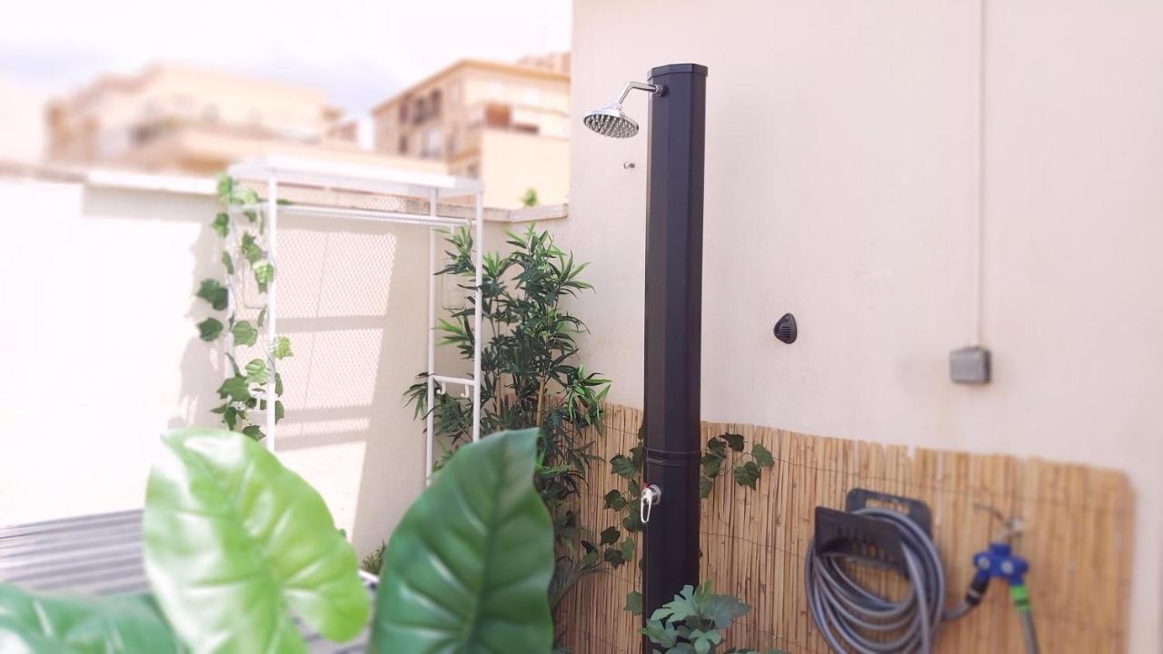 Del Parque Flats Atico Capuchinos Appartamento Málaga Esterno foto